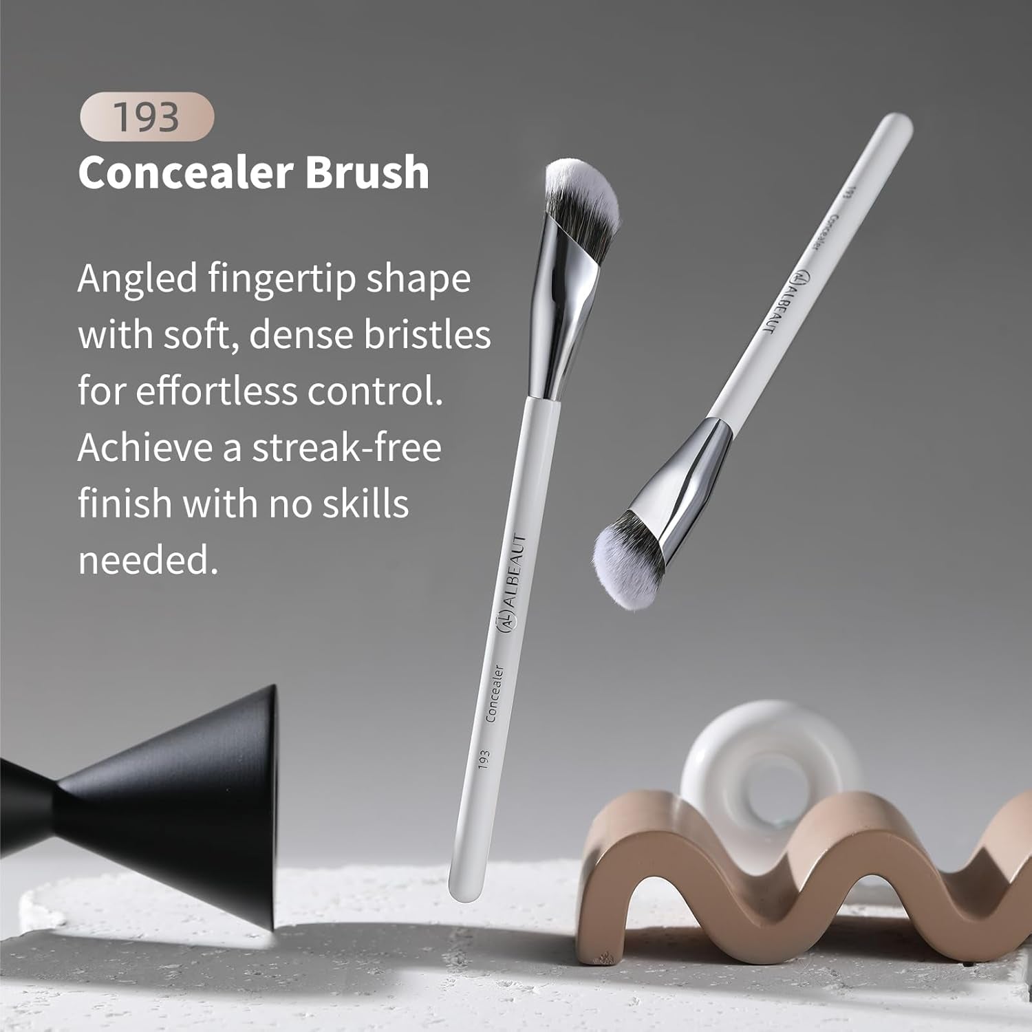 Concealer Brush, under Eye Makeup Small Angled Precision Face Blending Brush, Eye Liquid Cream Foundation Concealer for Dark Circles, Make up Nose Contour Applicator Vegan